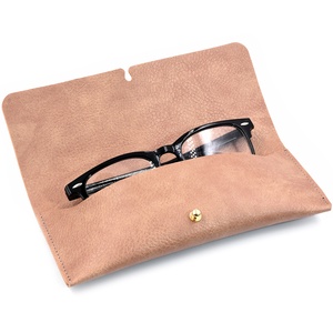 Bestpackaging lunettes <span class=keywords><strong>de</strong></span> soleil en cuir <span class=keywords><strong>de</strong></span> luxe étui souple sacs à lunettes lunettes étui à lunettes <span class=keywords><strong>pour</strong></span> emballage <span class=keywords><strong>de</strong></span> lunettes avec logo personnalisé - Product Image 4
