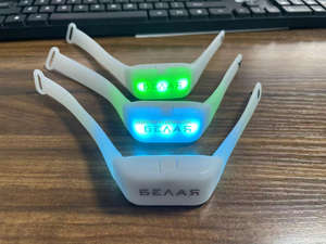 DMX สายรัดข้อมือ LED แบบตั้งโปรแกรมได้ควบคุมจากระยะไกลสำหรับกิจกรรมกลางคืนคอนเสิร์ตงานปาร์ตี้ฮาโลวีนวันวาเลนไทน์เดือนรอมฎอน - Product Image 2