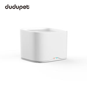 Fuente de agua inteligente para gatos Dudupet, cuadrada, automática, con circulación de agua y control por aplicación para perros y gatos. - Product Image 1