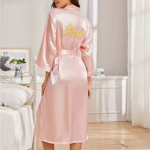 <span class=keywords><strong>Pigiama</strong></span> con Maniche Lunghe, Completo da Notte per Donne, Set <span class=keywords><strong>Pigiama</strong></span> per Damigelle, Vestaglia da Sposa, Vestaglia da Damigella in <span class=keywords><strong>Raso</strong></span> <span class=keywords><strong>Bianco</strong></span> - Product Image 1