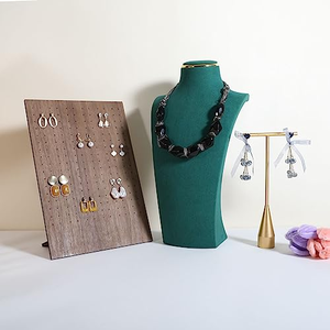 Présentoir à bijoux en velours vert, ensemble de présentation combiné, support pour colliers et bagues, accessoires de présentation en métal - Product Image 4