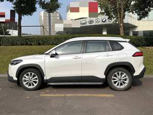 Toyota Corolla <span class=keywords><strong>Altis</strong></span> 2.0 L CVT Édition Premium <span class=keywords><strong>2022</strong></span>, transmission automatique, voiture d'occasion - Product Image 2