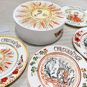 Vente directe d'usine Assiette à dîner en porcelaine <span class=keywords><strong>de</strong></span> Chine pour enfants avec motifs <span class=keywords><strong>de</strong></span> dessins animés représentant le soleil, la lune et les étoiles, un ensemble <span class=keywords><strong>de</strong></span> quatre assiettes - Product Image 5