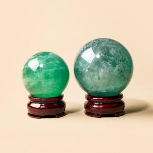 Sphère de cristal de fluorite naturelle polie, boule de pierre précieuse verte et violette, spécimen minéral de fluorite rond, ornement décoratif pour la maison - Product Image 2