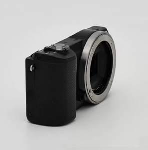 Appareil photo A5000 d'occasion avec Wi-Fi/NFC intégré, partage en un clic sur smartphone, prise de vue à distance pratique - Product Image 1