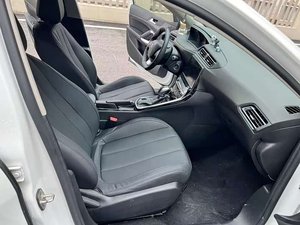 <span class=keywords><strong>Peugeot</strong></span> <span class=keywords><strong>308</strong></span> 1.6L <span class=keywords><strong>automatique</strong></span> de luxe à traction avant, essence, berline, norme Euro 5, modèle 2019 d'<span class=keywords><strong>occasion</strong></span> - Product Image 6