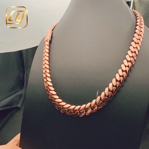 สร้อยคอฮิปฮอปแบบ Cuban Link เงินแท้ 925 ประดับเพชร Moissanite VVS ขนาด 12 มม. สไตล์ Iced Out - Product Image 4
