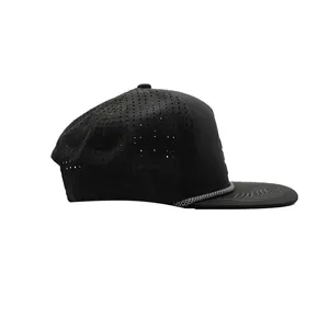 Kunden spezifische 5 Panel Baseball kappe Atmungsaktive laser geschnittene gebohrte Loch perforierte Camo Black Flat Brim Snapback Cap Hut