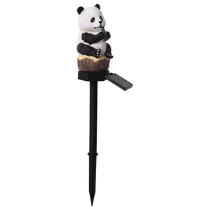 Lampe solaire décorative de jardin en résine en forme de panda, résistante à l'eau, alimentée par l'énergie solaire, pour l'extérieur - Product Image 4