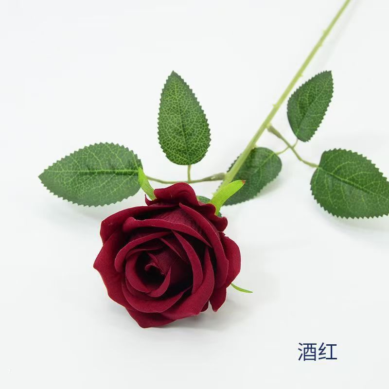 Velours rose-bordeaux