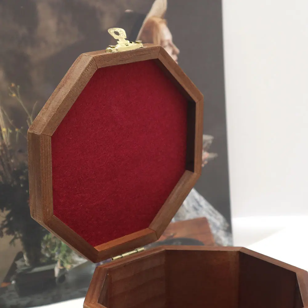 좋은 디자인 육각 모양 나무 상자 플립 뚜껑 물 얼룩 소나무 나무 선물 보관 상자