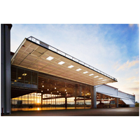 Hangar en acier robuste pour atelier industriel et commercial, solution de stockage industrielle
