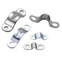 Clip de fixation métallique pour tuyaux et câbles, utilisé dans les applications industrielles, électriques, mécaniques et d'installation générale