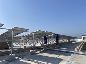 Sistema de Energía Solar E-Nice de 5kw, 5kwh, 5kva, 5000w con Batería de Litio, Panel Solar, Sistema Híbrido Fuera de la Red para el Hogar - Product Image 5