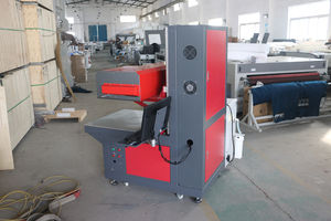 เครื่องเลเซอร์มาร์กกิ้ง CO2 แบบ 3 มิติ โฟกัสไดนามิก 100W 200W 300W ความแม่นยำสูง ระบายความร้อนด้วยอากาศ สำหรับผ้าและเสื้อผ้า รองรับไฟล์ DXF/AI - Product Image 5