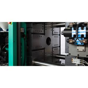 Máquina de Fabricación de Piezas de Juguete de Plástico LOG 160S8, Fabricante Chino, Máquina de Moldeo por Inyección de Alta Gama - Product Image 2