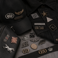 Étiquettes Métalliques Personnalisées Écologiques Découpées au Laser en Gros pour Vêtements, Jeans, Chapeaux, Sacs – Plaques Logo en Alliage de Zinc pour Décoration de Vêtements