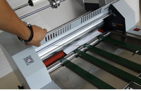 Machine à plastifier le papier Offre Spéciale Machine à plastifier le papier chaud et froid semi-automatique