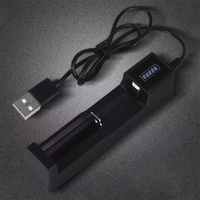 Adaptateur universel de chargeur USB à 1 emplacement, chargeur intelligent à LED pour Batteries rechargeables Li-ion 18650 26650 14500