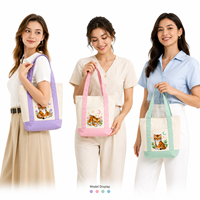 Sac fourre-tout en toile écologique avec logo personnalisé, motif de lettres brodées mignonnes, blocs de couleurs pastel, mini sac à bandoulière avec poche avant pour le shopping