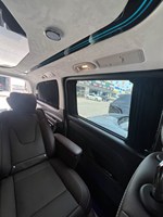 Pare-soleil plissé de luxe en tissu pour vitres arrière de fourgonnettes et SUV |   Couleur et taille personnalisables |   Pare-soleil occultant pour voiture OEM ODM