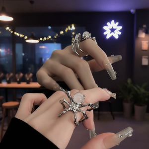 Hot Sale Trending Korean Style Star Sun Silver Titanium <b>Rings</b> Luxury Fine Quality Stainless Steel Inlay for Girls Wholesale - Product Image 3