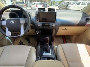 <span class=keywords><strong>Toyota</strong></span> <span class=keywords><strong>Prado</strong></span> <span class=keywords><strong>2010</strong></span> d'<span class=keywords><strong>occasion</strong></span>, SUV, conduite à gauche, 7 places, bon état - Product Image 4