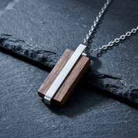 Collier personnalisé OEM en acier inoxydable 316L, pendentif barre verticale avec incrustation de bois naturel, bijoux géométriques pour hommes et femmes