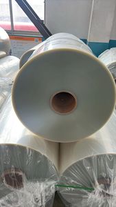 Rouleau de film métallisé PET auto-adhésif argenté, réfléchissant, durable, décoratif, placage de surface, design moderne, isolation thermique - Product Image 4