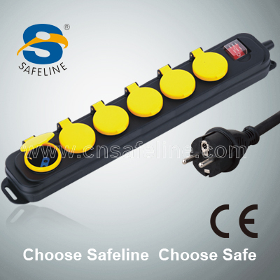 Multi Socket Walterproof Socket  with Switch  6 Pos 10A Schuko IP44 for Italy Market