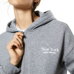 Sudaderas con capucha con logotipo personalizado para mujer, sudaderas sueltas de algodón 100% con bordado liso, sudaderas con capucha esenciales de gran tamaño para mujer - Product Image 3