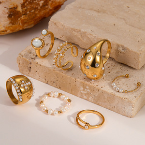 Juego de Anillos de Cóctel con Perlas Chapadas en Oro, Joyería Glamurosa para Mujer, Forma de Gota de Agua, para Fiestas y Uso Diario - Product Image 1