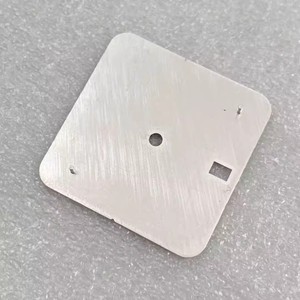 26,9x26,9mm nuovo quadrante quadrato cavo orologio in acciaio inox con movimento NH70 - Product Image 2