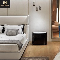 Cadre de lit blanc rembourré en cuir synthétique, lit queen avec rangement, lit double de luxe de style italien, lit king size