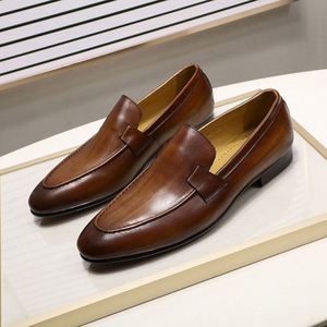 Chaussures décontractées classiques européennes et américaines pour hommes, modèle 2026, en cuir de vachette de première qualité, idéales pour mariages et banquets - Product Image 3