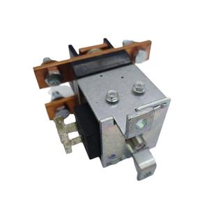 Conjunto de Contactores para Montacargas Eléctrico Doosan Daewoo B20S B30S, Montaje en Panel con Terminales de Tornillo 30010717-00057 - Product Image 3