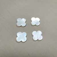 Pierres de nacre naturelle de qualité supérieure, blanches, en forme de trèfle à quatre feuilles