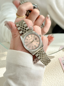 スコッティ 9570b ファクトリーセール ステンレススチール クォーツ腕時計 18mmバンド幅 合金ガラス ポインター レディースウォッチ - Product Image 3