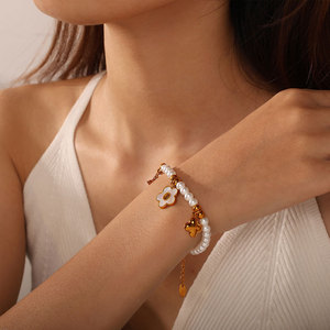 Pulsera de Acero Inoxidable 316L con Baño de Oro PVD de 14k/18k, Personalizable, con Dijes de Flores y Pedrería para Pulseras y Collares - Product Image 4