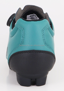 Meilleures ventes de chaussures de cyclisme VTT pour hommes, chaussures de sport personnalisées avec logo, faible MOQ pour toutes les saisons. - Product Image 5