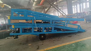 Rampe de quai mobile durable, antidérapante, maniable, pour une opération de <span class=keywords><strong>transport</strong></span> de marchandises sécurisée - Product Image 2