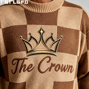 Pull tricoté à carreaux OEM/ODM brodé Couronne, style Old Money, col rond épais, vintage, vente en gros - Product Image 6