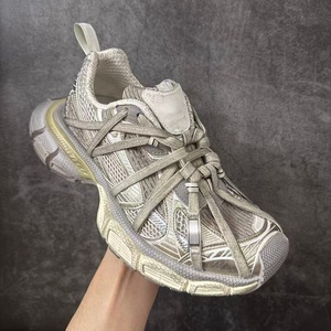 Zapatillas deportivas de lujo para parejas, con cordones, estilo dad shoes, de malla con acabado desgastado, suela gruesa y caña alta, talla XXXL - Product Image 2
