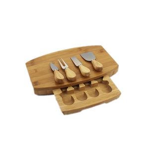 Respetuoso del medio ambiente las herramientas de acero inoxidable embutidos cortar queso grande de bambú al por mayor - Product Image 1