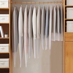 Sacs <span class=keywords><strong>à</strong></span> vêtements en plastique PEVA Hang-Translucent personnalisés pour robes couvre-manteau pliable avec fermeture <span class=keywords><strong>à</strong></span> glissière portable anti-poussière - Product Image 3