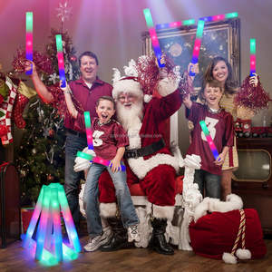 Renkli LED Köpük Işık Çubukları 3 Yanıp Sönme Modlu Renkli Köpük Işığı Partiler, Düğünler, Doğum Günleri Konserler için Uygundur - Product Image 4