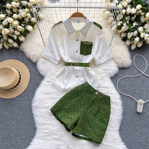 Las mujeres de dos piezas corta coreano dulce edad reducir cintura solapa adelgazar camisa de manga corta pierna ancha pantalones cortos traje de dos piezas - Product Image 4