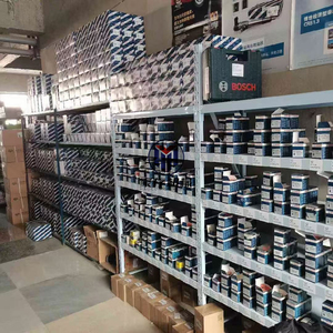 Iniettore Common Rail Originale <span class=keywords><strong>per</strong></span> Motori Diesel, Pompa di Iniezione con Valvola e Sensore <span class=keywords><strong>per</strong></span> <span class=keywords><strong>Ricambi</strong></span> Motori Industriali <span class=keywords><strong>Bosch</strong></span> - Product Image 3