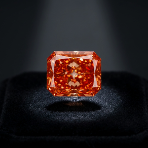 Lilaba Enterprise Fancy Vivid Orange Colour 1.00 Carat Cushion Cut Lab Grown VVS2 Clarity Excellent-Cut CVD HPHT IGI Certified - Product Image 4