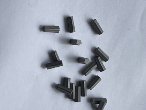 Tùy chỉnh 2.3x2.1x5.8 tungsten <span class=keywords><strong>carbide</strong></span> chống trượt lốp xe rắn Tuyết Băng Studs trang web tungsten <span class=keywords><strong>carbide</strong></span> chống trượt công cụ bộ phận công cụ - Product Image 4